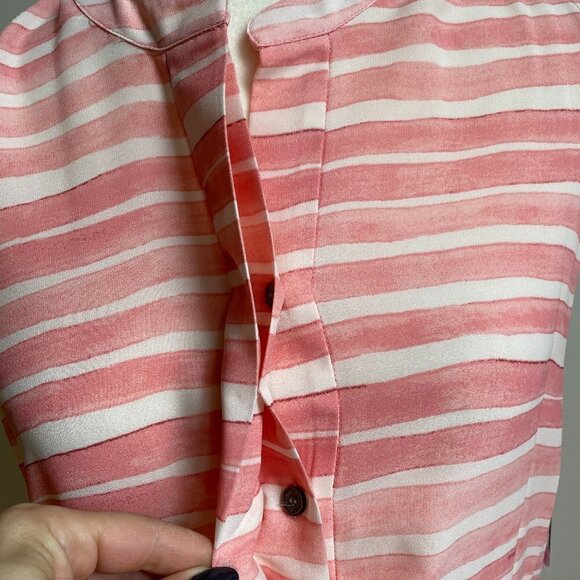 DOWN black
Vince Camuto Dress BNWT Xsmall Sleeveless Button Down Black - Picture 3 of 8